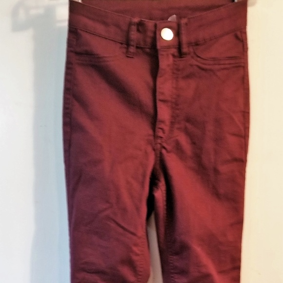 HM Pants - HM Burgundy High Waisted Skinny Pant Size 23-24 HM Pants - HM Burgundy High Waisted Skinny Pant Size 23-24